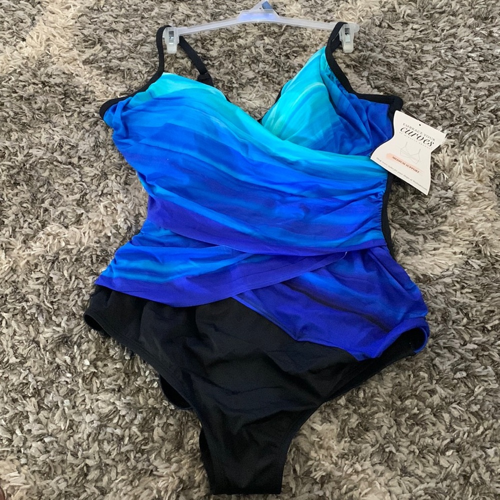 Embrace Your Curves Size 3X (24wx26x) Blue Black One Piece Bathing Suit NWT